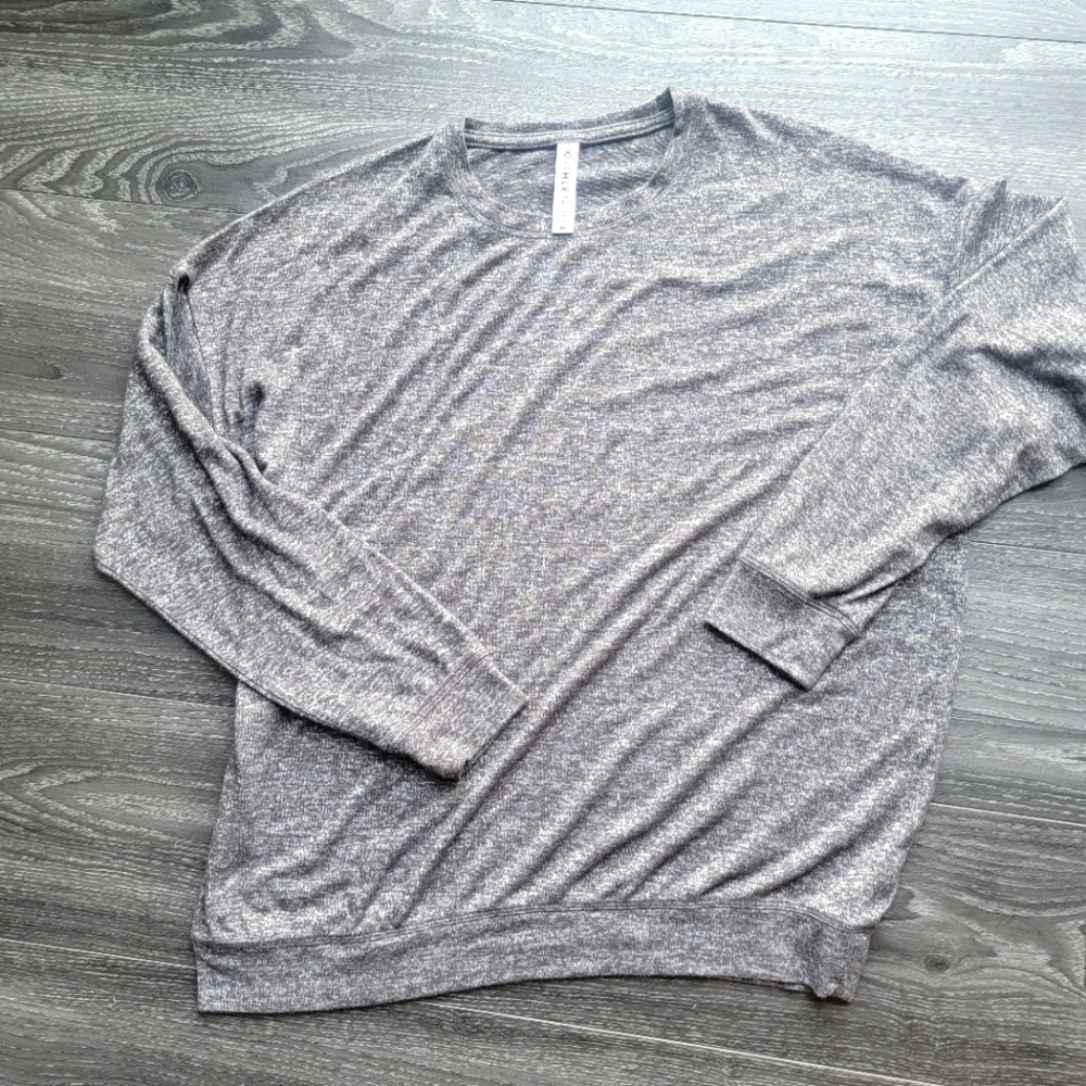 Athleta long sleeve w/thumb holes!